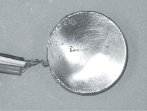 The load transfer effect of monopolar and bipolar radial head prosthesis designs on capitellar cartilage: A comparative biomechanical cadaver study.