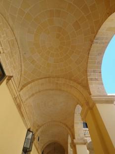 Masonry Sail Vaults in Maltese Architecture: Geometrical Analysis for the Study of Building Processes