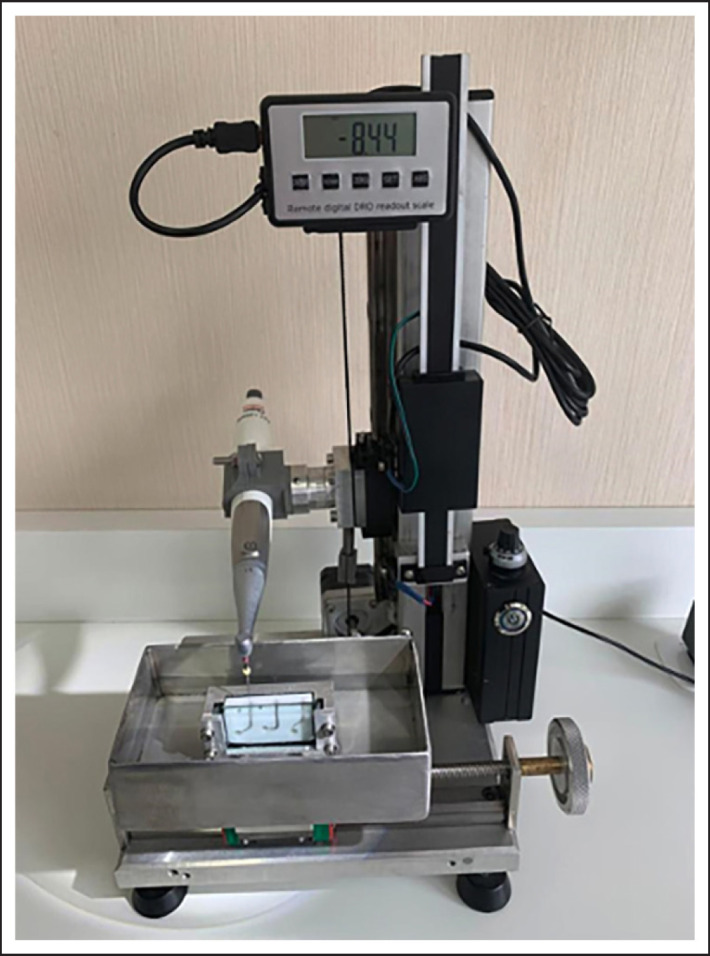 Dynamic Cyclic Fatigue Resistance of Heat-treated Nickel Titanium Instruments in Reciprocating Motion.