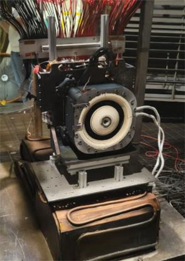 Current pathways model for hall thruster plumes in ground-based vacuum test facilities: measurements and observations.