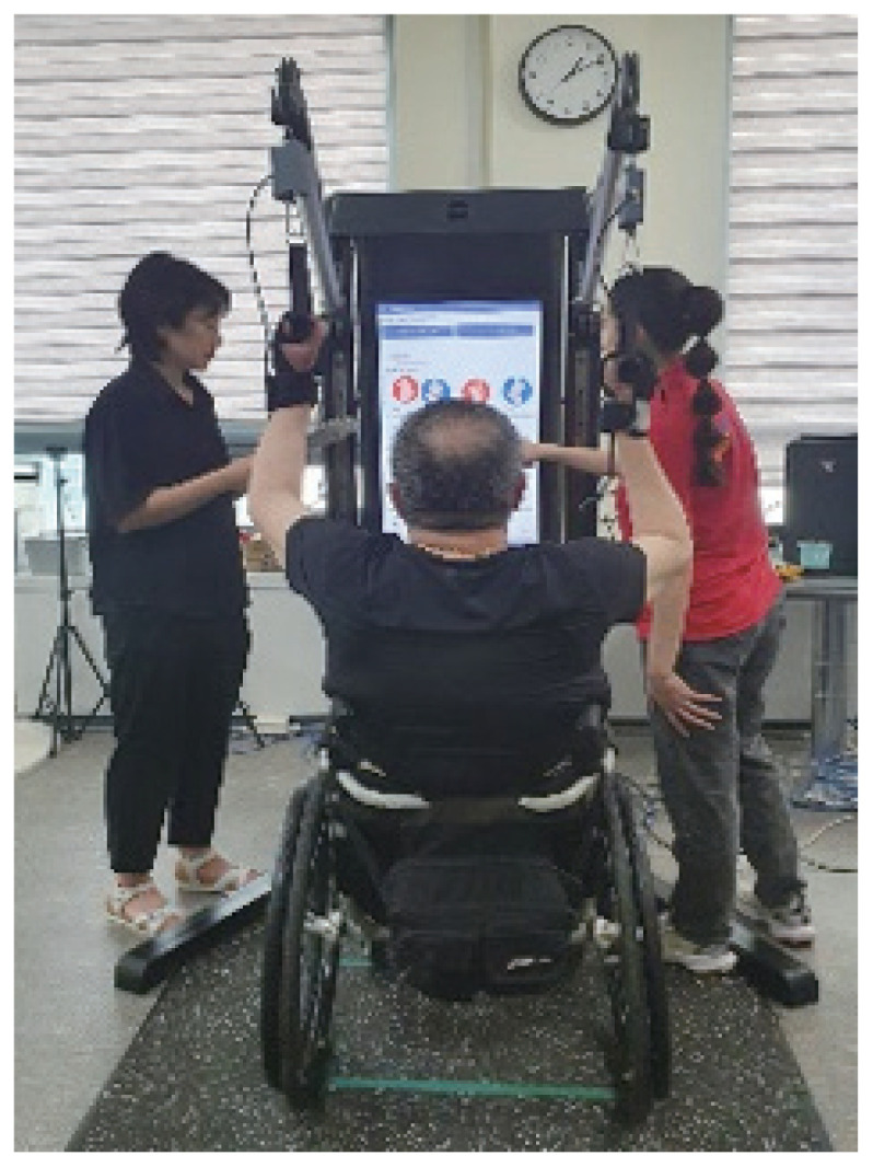 Usability evaluation of a smart upper limb rehabilitation exercise device for individuals with disabilities.