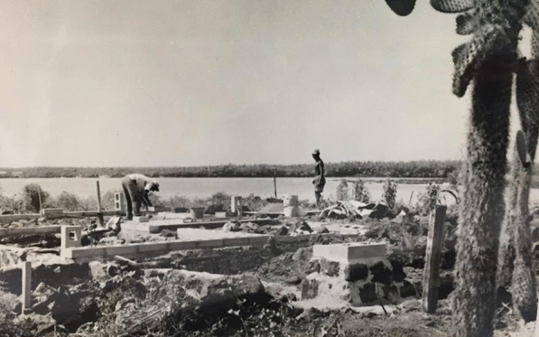 How to Civilize Elites: Controlling "Foreign Scientists" at a Field Station in the Galápagos Islands.