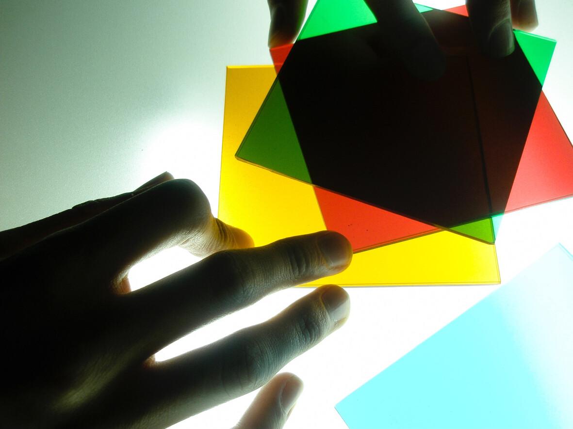 Analyzing color training in design education: A review from 2010 to 2022