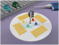 Surface acoustic wave digital microfluidics with surface wettability gradient