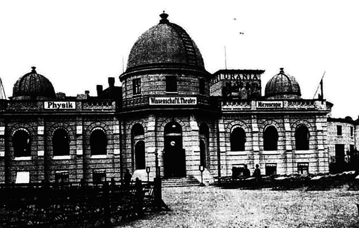 Rectification of Erroneous Chronological Dating of Three Anecdotal Events Occurring in the Early History of Radiology in Berlin.