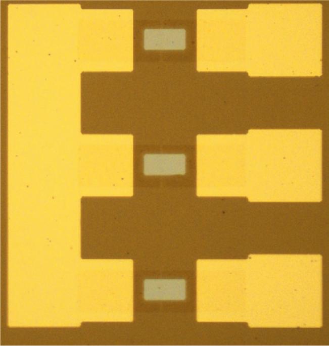 Two-dimensional transistors heat up