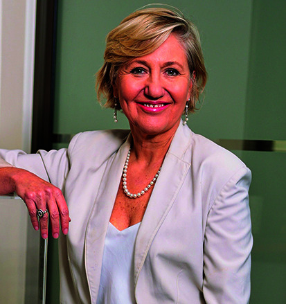 Glenda Gray: overcoming obstacles, driving innovation.