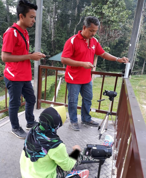 Threatening Sounds as an Alternative Mitigation Method to Deter Elephant: A Study in Elephant Conservation Centre, Kuala Gandah, Pahang, Malaysia.