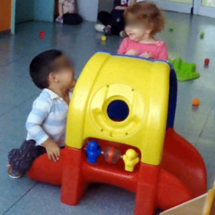 Is it a Match? Yawn Contagion and Smile Mimicry in Toddlers.