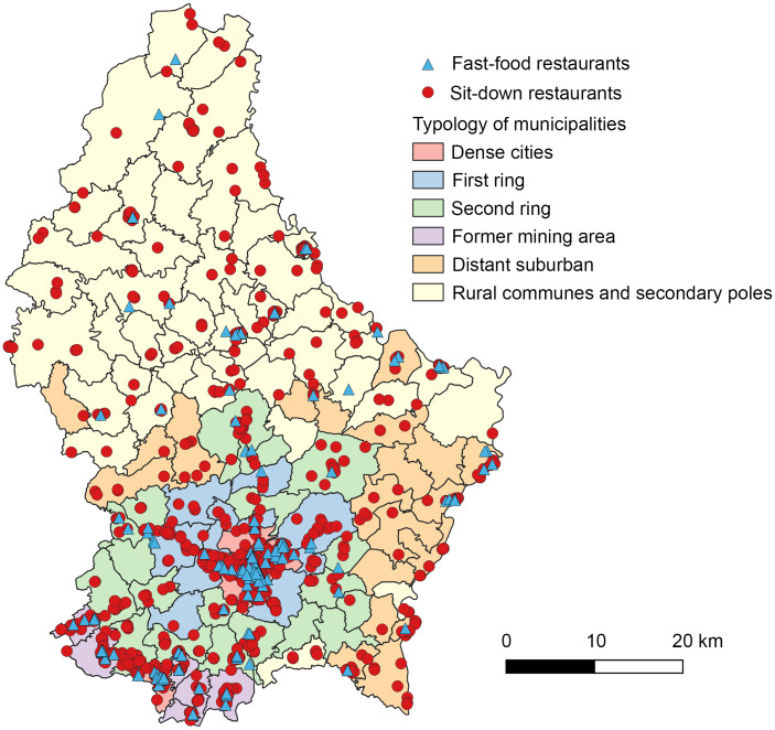 Neighbourhood exposure to fast-food and sit-down restaurants and estimated 24-hour urinary sodium excretion: a cross-sectional analysis of urban adults from the ORISCAV-LUX 2 study.