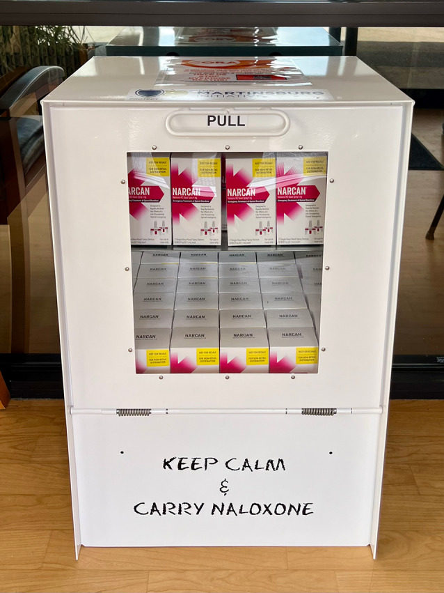 Dispensing hope: leveraging distribution boxes to enhance low-barrier access to naloxone in healthcare settings.