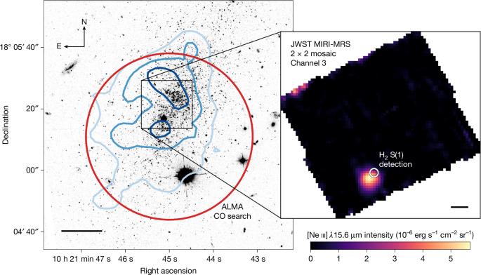 Molecular hydrogen in the extremely metal- and dust-poor galaxy Leo P