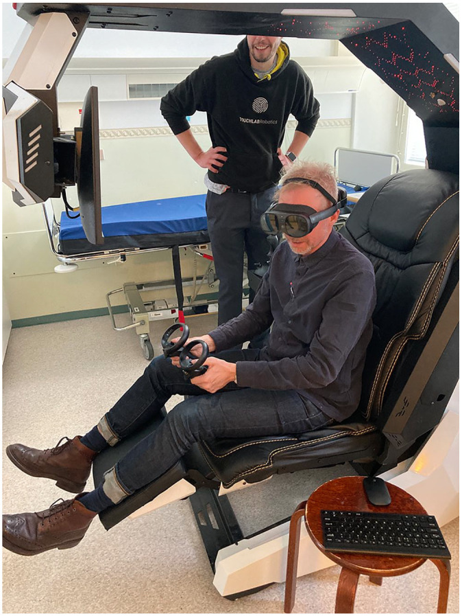 <i>Välkky</i>'s voyage on to a hospital ward: Expectations, explorations and emergent robocentric nursing care.