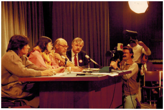 A fight worth remembering: sharing archival materials in interviews to support recall of ex-mental patient activism.