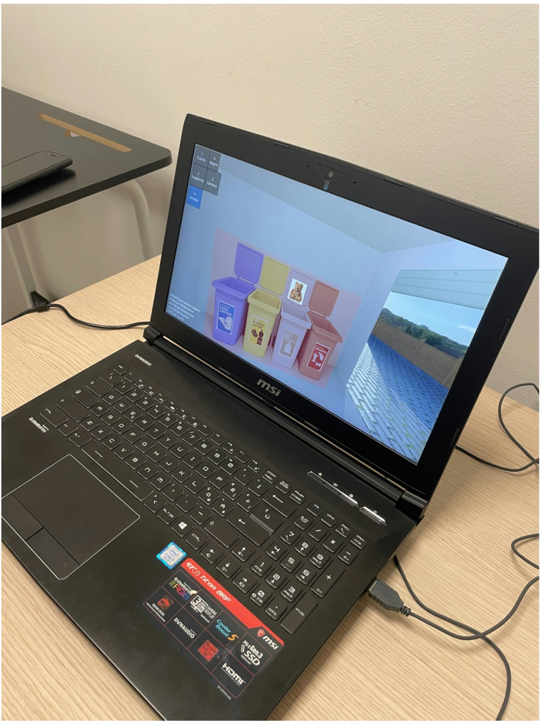 Non-immersive virtual environments for the treatment of hoarding disorder: a preliminary randomized controlled trial based on a non-clinical sample.