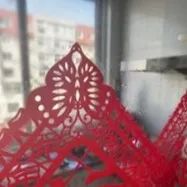 不是，同学，你导师贴窗花也在想科研的啊？