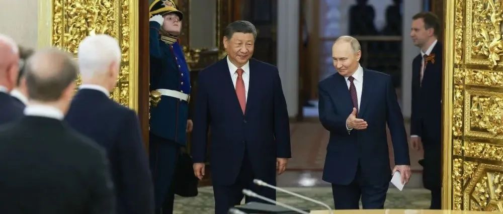 习近平同俄罗斯总统普京举行会谈