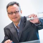 张华 | 快乐翱翔于“非常规相”纳米材料探索之域
