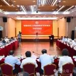谢联辉、朱玉贤、何祖华、朱有勇、陈剑平、宋宝安、康振生、柏连阳、王进军、操海群、陆宴辉、张友军、王源超、孙文献为这个学科建设把脉