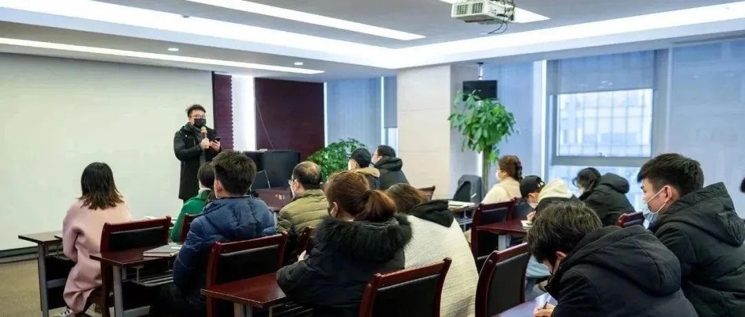 编制砍10%！211大学，减员！