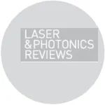 哈工大丁旭旻团队Laser&Photonics Reviews-宽带、偏振复用非互易传输