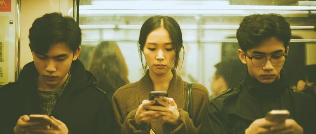 短视频越刷越上头的真正原因？你的注意力是如何被操控的