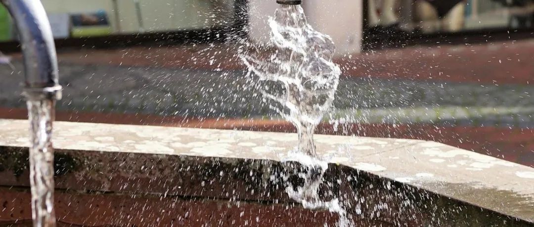 给水排水 |50mm水封/±400Pa压力，建筑排水安全标准的逻辑陷阱？