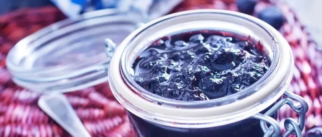 《食品科学》：黑龙江八一农垦大学朱磊副教授等： 我国北方3种小浆果果皮酚类含量、抗氧化活性和花色苷特征的比较分析