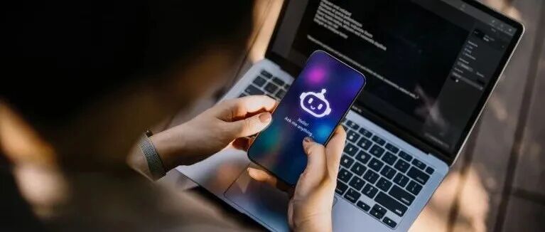 我是如何“折磨”AI，让它给我想基金点子的？| 自然职场