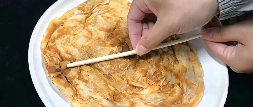 如何用手抓饼测出光速？你肯定想不到 | 正经玩
