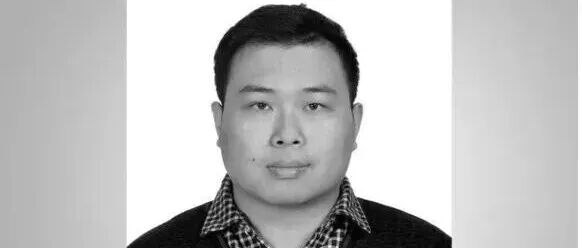 985大学一副教授因病逝世，年仅39岁！