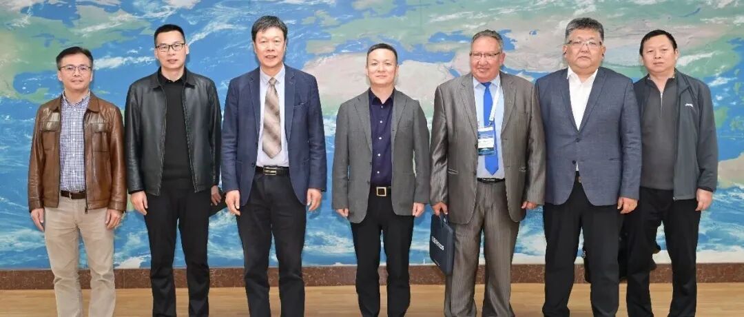 中国地理学会、埃及地理学会联合代表团一行访问地球环境研究所