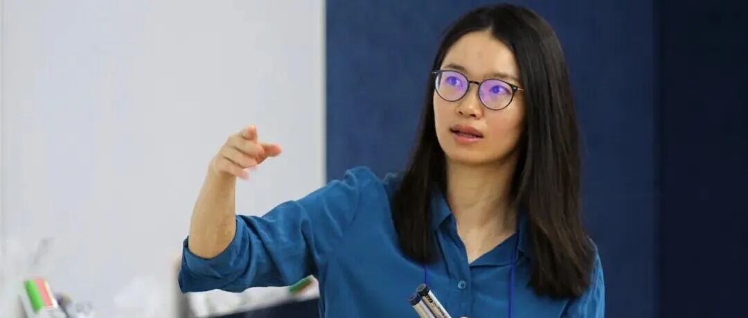 王虹一天内斩获“菲尔兹奖风向标”等两项数学大奖！陶哲轩第一时间祝贺
