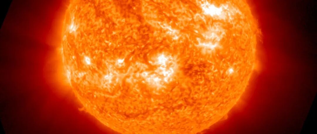 2025最强太阳耀斑爆发，致多地无线电通信中断；量子比特寿命刷新纪录，达业界标准近15倍 | 科研圈日报