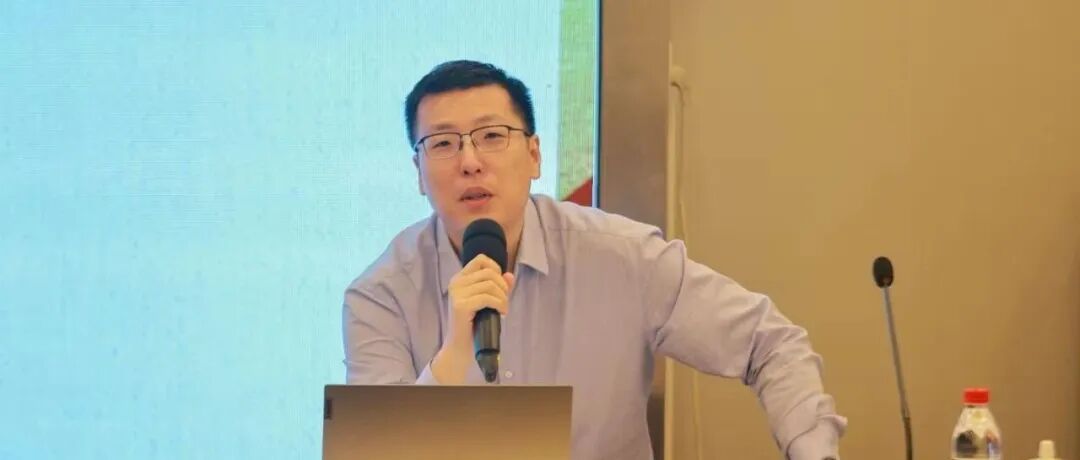 政治与法律 | 徐海琨：论我国数字法学教育的人文主义转型