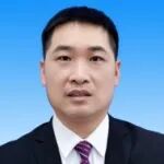 本科毕业于河南农业大学，博士毕业于浙江大学，河南农大教授以通讯作者身份在一区Top期刊上发表研究论文