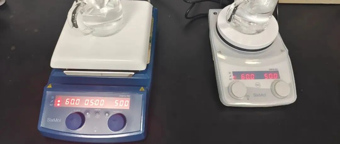 化学加SixMol\u00AE数显加热磁力搅拌器：快速加热，精准控温，稳定搅拌