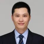 本科毕业于青岛农业大学，博士毕业于华中农业大学，华中农大副教授以通讯作者身份在一区Top期刊上发表研究论文
