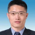 本科毕业于山东农业大学，硕士毕业于中国农业大学，博士毕业于中科院昆明植物所，中国农科院研究员以通讯作者身份在一区Top期刊发表论文