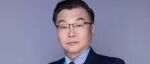 博士毕业于东北林业大学，上海师范大学院长以通讯作者身份在一区Top期刊上发表研究论文