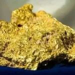 为什么在这种矿物附近最容易淘到黄金？