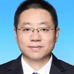 本科毕业于山东农业大学，博士毕业于中国农业科学院，中国农科院研究员以通讯作者身份在一区Top期刊上发表论文