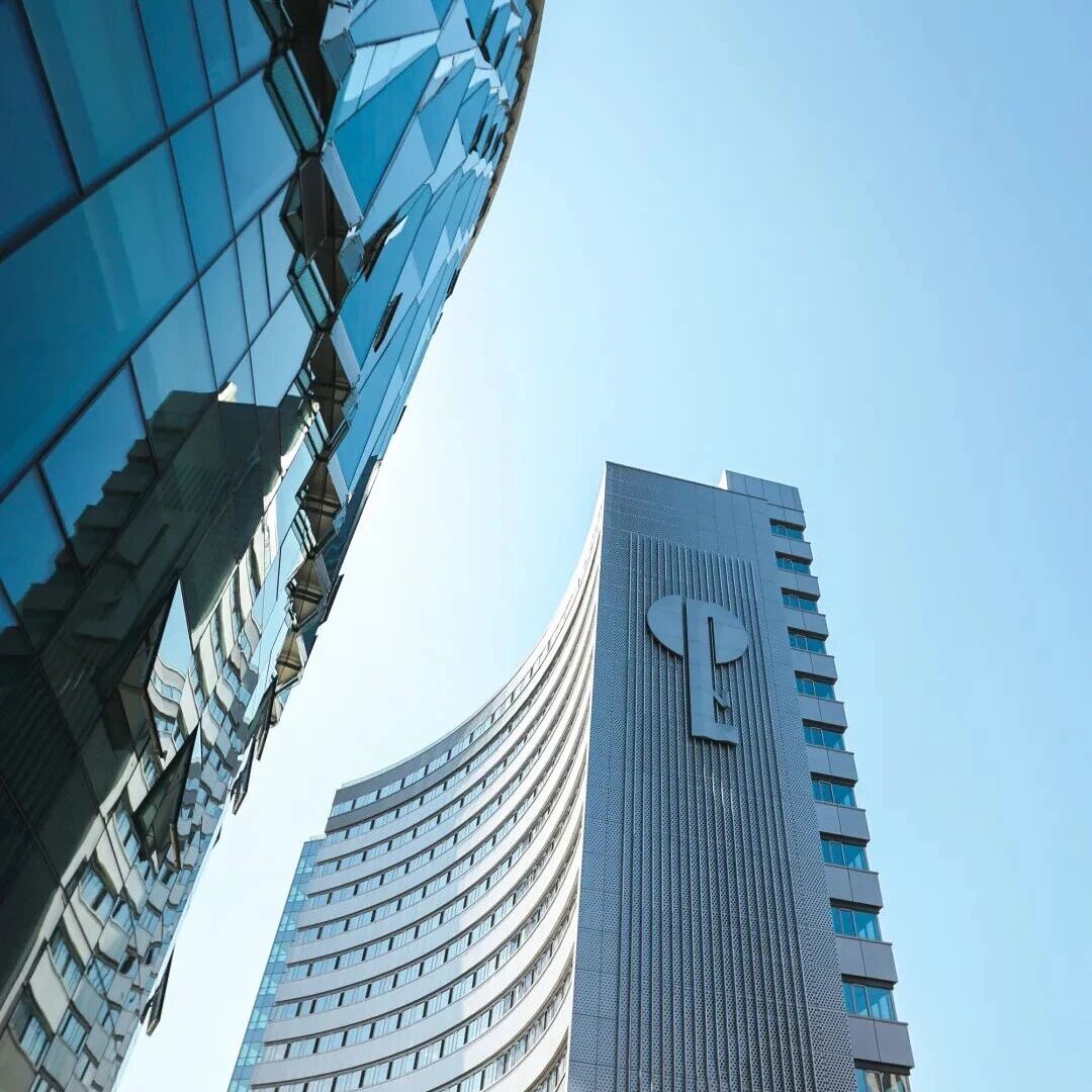 New Campus, New Horizons: Global Recruitment of Distinguished Overseas Talent