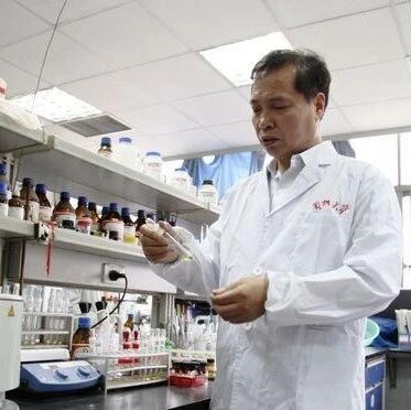 立足西部，服务西部——兰州大学许鹏飞教授从实验室到生产线的“架桥”之路