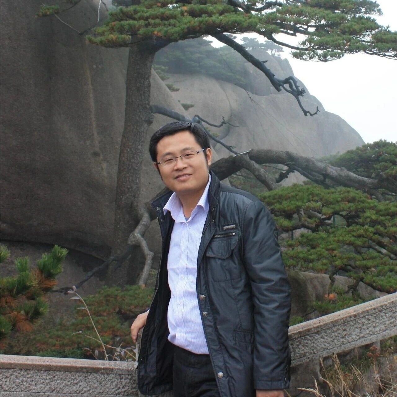 安徽农业大学副院长团队硕士生第一作者在植物学一区Top期刊发表研究论文，取得猕猴桃溃疡病抗性最新成果