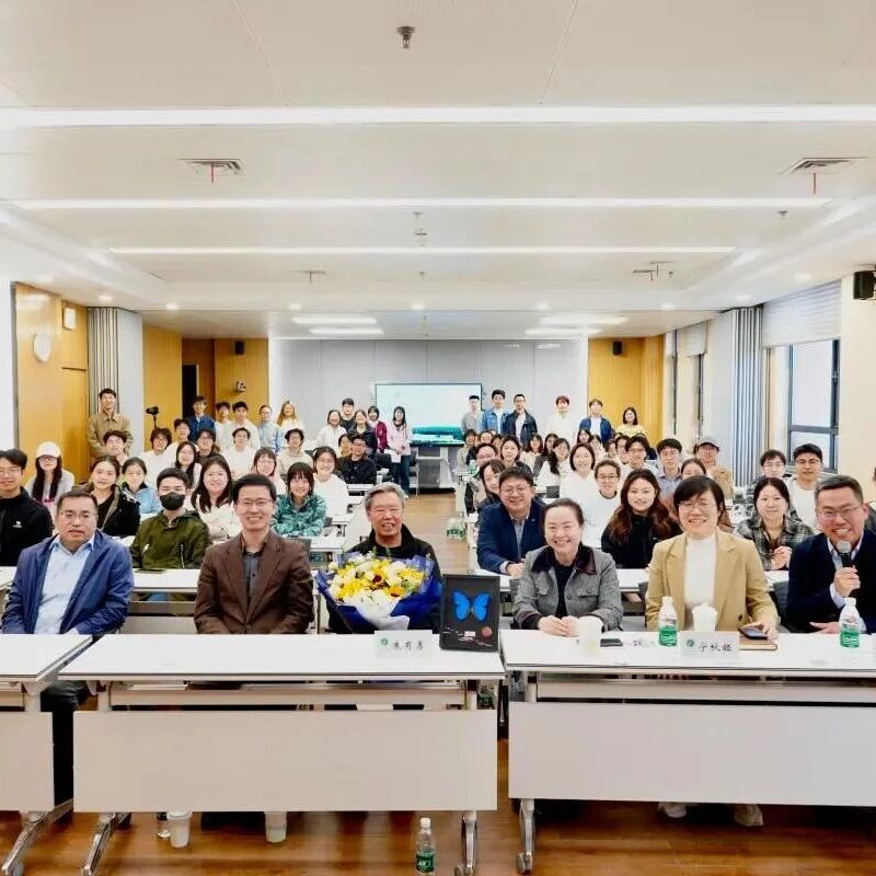 “农民院士”，回母校