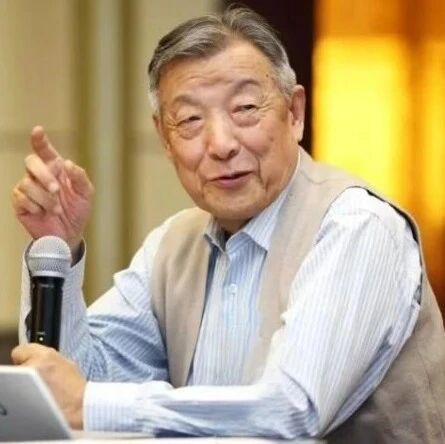 沈家骢教授获第五届中国化学会终身成就奖