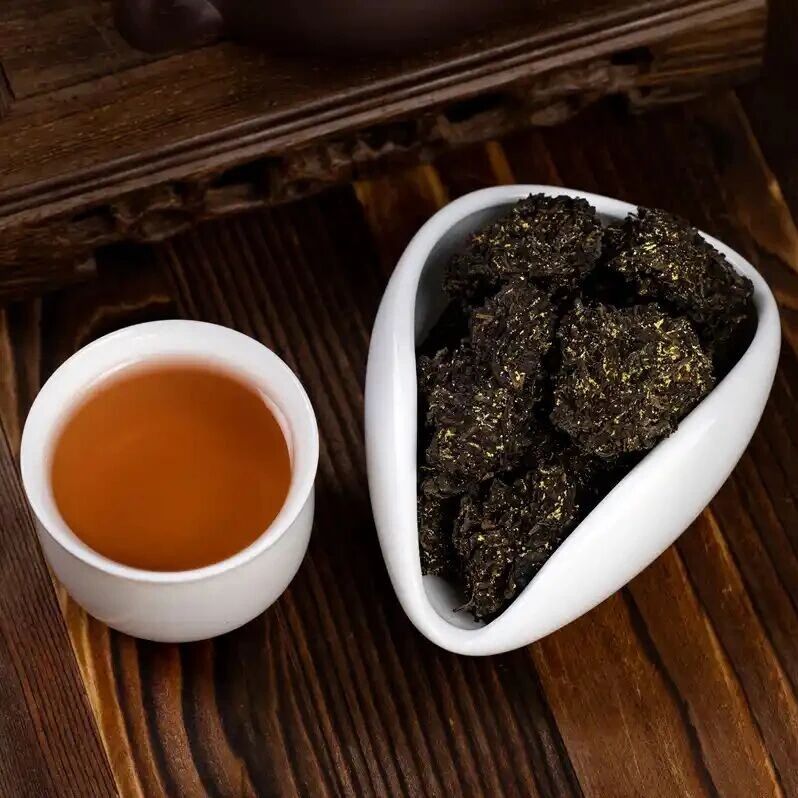 【IF8.2|Food Chemistry: X】黑茶的区域特异性香气特征：关键气味物质的差异由三种冠突散囊菌菌株的固态发酵驱动