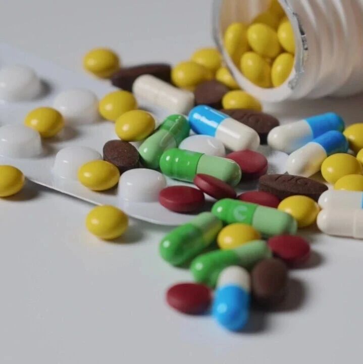 医学生反而更爱吃保健品？Sci. Rep. 趣味研究｜三成医学生用过健脑补剂，身边有人用比自己觉得考试难影响更大
