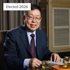李灿当选英国皇家学会院士
